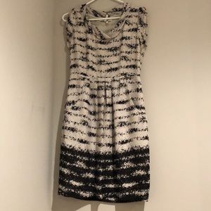 Max and Cleo size 4 dress